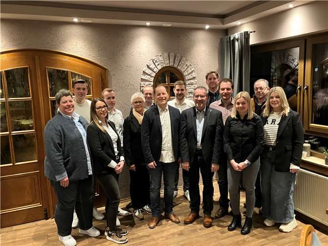 uf der jüngsten Mitgliederversammlung hat die CDU Maischeid ihre Kandidatinnen und Kandidaten für die Wahl des Ortsgemeinderat Großmaischeid am 9. Juni aufgestellt.  Foto: CDU-Ortsverband Maischeid