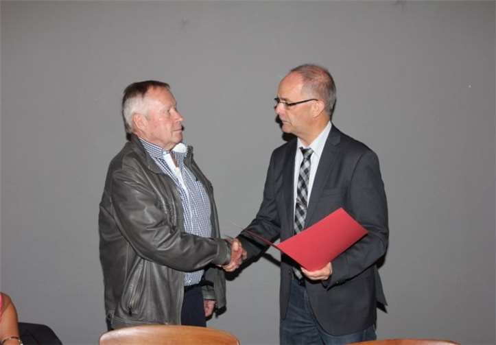 ….und Hans Peter Bertram zum 2. Beigeordneten der Ortsgemeinde Nievern.