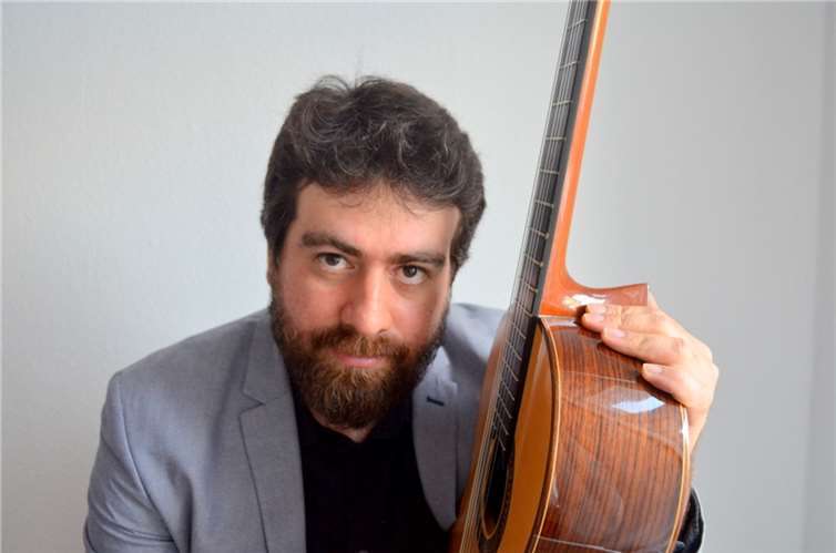 ...und João Luís präsentiert an wechselnden Orten frühen Jazz der 1920er Jahre.