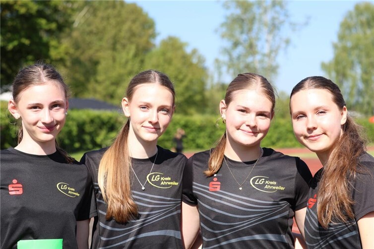 v. l.: Johanna Scheufen, Paula Dahmen, Lina Näkel und Julia Urbaniak