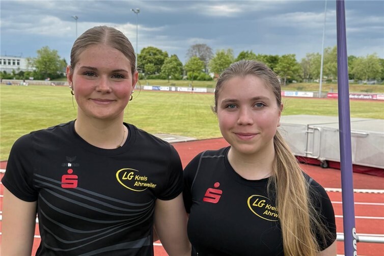 v. l.: Lina Näkel und Elisa Fahrenbruch