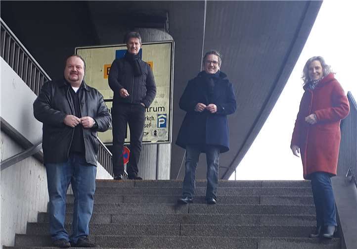 v. l.: Ratsmitglied Thorsten Schneider, Bundestagsabgeordneter Detlev Pilger, Bundestagskandidat Dr. Thorsten Rudolf und Landtagsabgeordnete Dr. Anna Köbberling