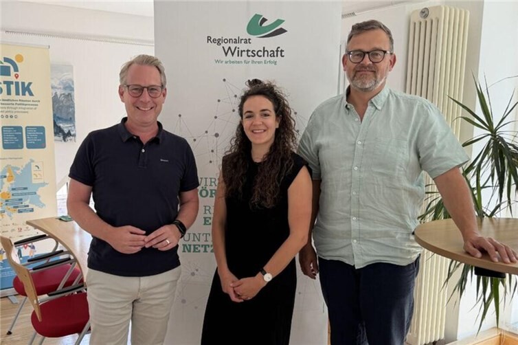 v. l. n. r.: David Bongart (Geschäftsführer Zukunftsregion Ahr e. V.), Hannah Wagner (Projektleiterin „Gelobtes Land“), Achim Kistner (Geschäftsführer „Gelobtes Land“)