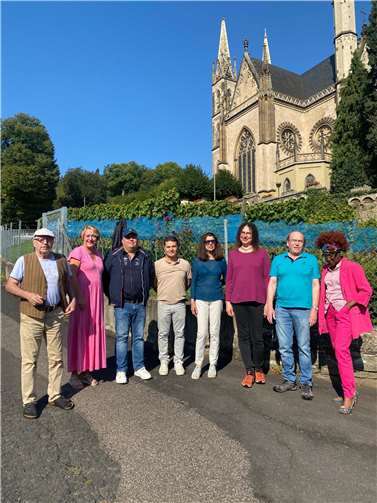 (v. l.) nach r.: Antonio Lopez, Beate Reich, Vitor Martins, Ali Er, Motee Spanier, Gil Nemesh, Gerd Maurer, Jaqueline Obam Obam.  Foto: privat