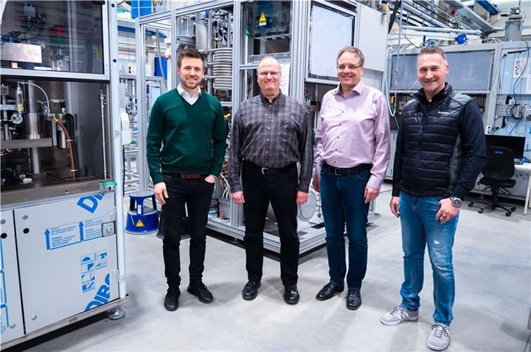 (v. li.) Geschäftsführer Michael Frankl, Prof. Peter Kohns, Prof. Georg Ankerhold und Werner Riederer.  Fotos: privat