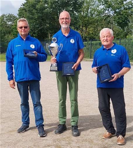 (v.l.) 2. Platz: Wolfgang Preiß, 1. Platz: Thomas Vogt, 3. Platz: Dieter Burdak.