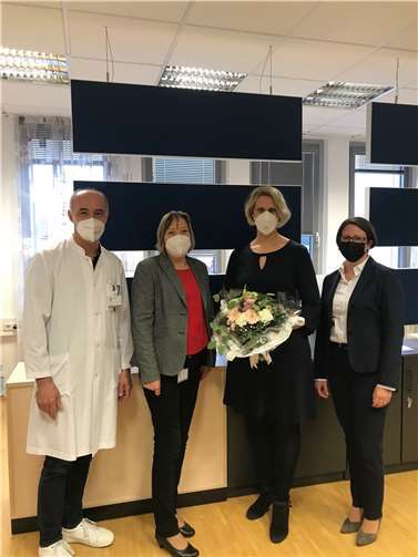 (v.l.) Ärztlicher Direktor Dr. med. Cvijetin Branding-Cvijanovic, Pflegedirektorin Mechthild Annen, Kaufmännische Direktorin Christine Kaul und Geschäftsführerin Melanie John. Foto: GKM