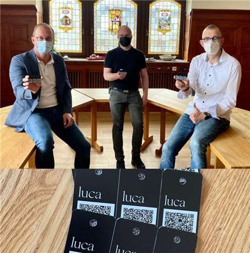 v.l.): Bürgermeister der Verbandsgemeinde Mendig, Jörg Lempertz, Teilbereichsleiter Sicherheit und Ordnung der Verbandsgemeinde Mendig, Christopher Wittig und Vorsitzender der Werbegemeinschaft VG Mendig e.V., Uli Rawert. Foto: VG Mendig