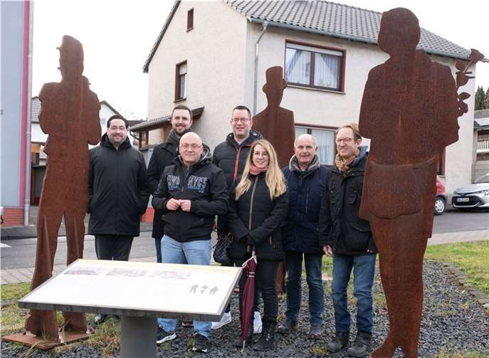 Kandidaten gewählt (v.l.) Christian Kreidt, Marco Böhm, Michael Schneider, Roland Schaaf, Jennifer Jung, Richerad Horn und Joahnnes Jung gehören zum Gemeinderatsteam der CDU-Grafschaft für die Kommunalwahlen. Foto: G. Wahisi