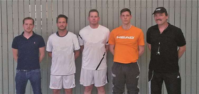 (v.l.) Christoph Räder, Sven Mader, Jürgen Kreuter und Trainer Stefan Schmitt.privat