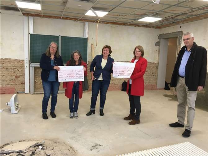 (v.l.) Claudia Metzen, Uta Schoeberl, Barbara Hausmanns, Maria Orth und Ludger Banken. Foto: privat