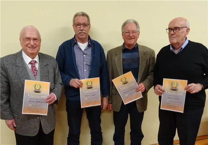 (v.l.) Die Jubilare Werner Böhmer, Robert Vogel, Manfred Heidrich und Jürgen Schuh.