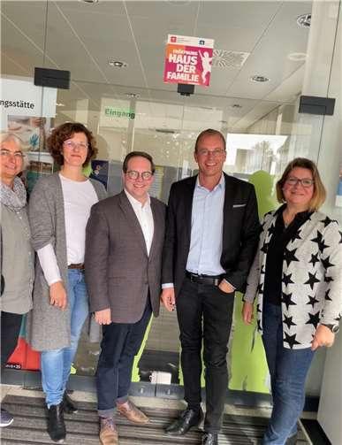 (v.l.) Felicitas Flöthner, Iris Emmerich, Pascal Badziong, Jörg Lempertz und Stefanie Lange.  Foto: privat