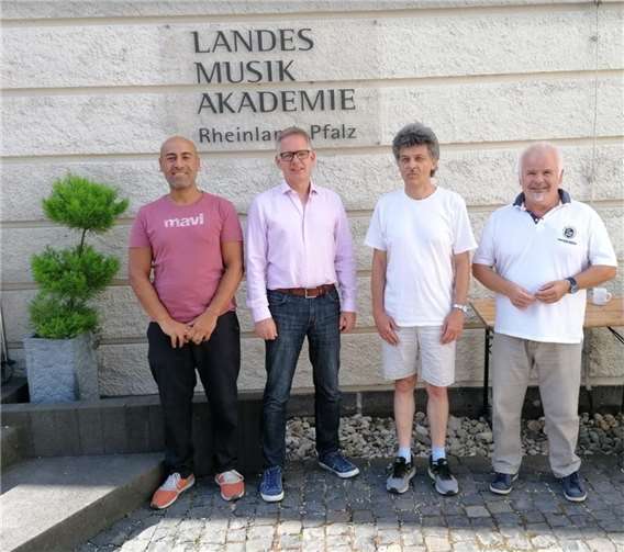 v.l.: Ferhat Altan, Rolf Ehlers, Klaus Behringer und Ferhat Cato Foto: privat