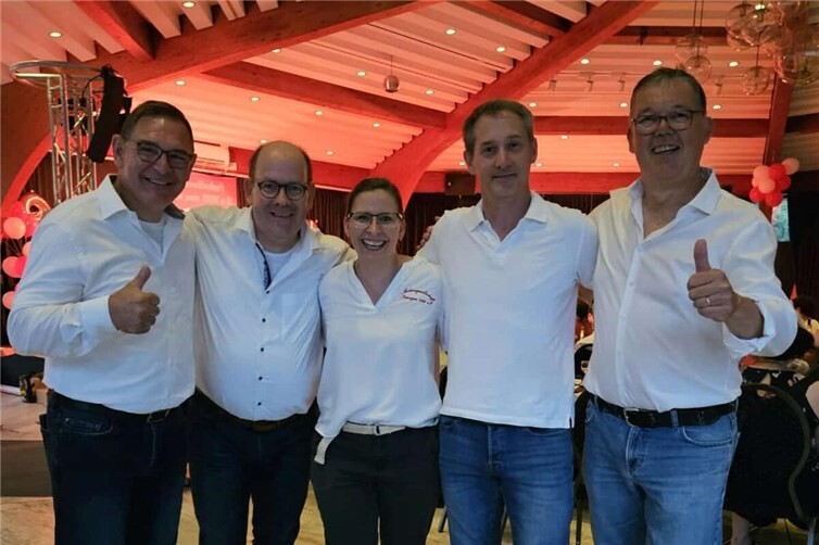 v.l. Frank Gilles, Axel Schmitz, Janine Scheil, Thilo Schreiber-Pistono und Jürgen Heno