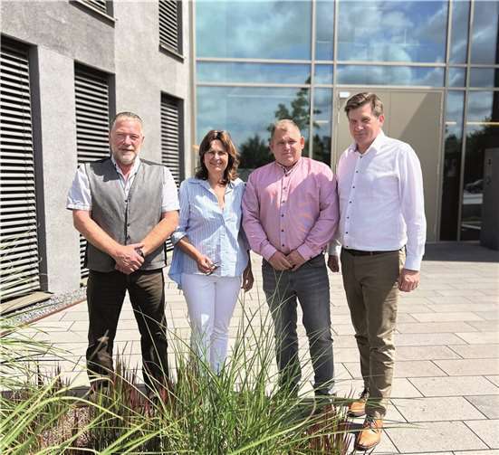 (v.l.) Inhaber und Geschäftsführer Marco Buch, Mechthild Heil –MdB- sowie die beiden Geschäftsführer Denis Dillenberger und Heiko Schröder. Fotos: FRE