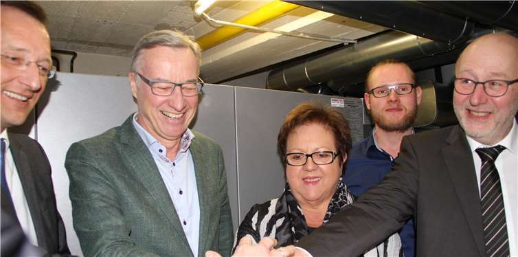 (v.l.) Josef Oster, Dr. Thomas Griese, Gisela Bertram Beigeordnete des Rhein-Lahn-Kreises, Nico Hickel – Klimaschutzmanager VG Bad Ems, Prof. Dr. Georg Wieber – Landesamt für Geologie und Bergbau Rheinland-Pfalz. MFU