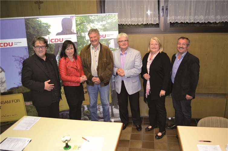 (v.l.): Jürgen Zinken, Claudia Schneichel, Norbert Breil, Winfried Schilberz, Hedi Thelen und Rudolf Schneichel.Dieter Walter