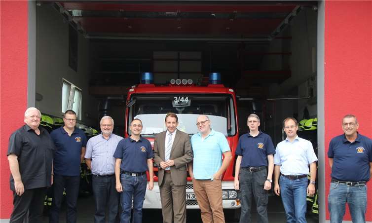 (v.l.) Karl Werner Jüngst, Thorsten Massenkeil, Klaus Brand, Michael Dexheimer, Matthias Lammert, Christoph Ferdinand, Markus Hansmann, Jens Güllering und Markus Hies.CDU Rhein Lahn