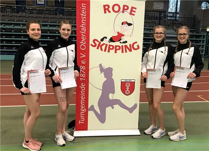 Rope Skipper erneut auf Bundesebene erfolgreich v.l.: Katharina Usceck - Pia Wöhner - Britta Wöhner - Jutta Wöhner.Foto: Turngemeinde Oberlahnstein