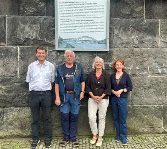 (v.l.) Kay Schaumlöffel, Volker Thehos, Karin Keelan und Susanne Müller.  Foto: Lars Gronwald