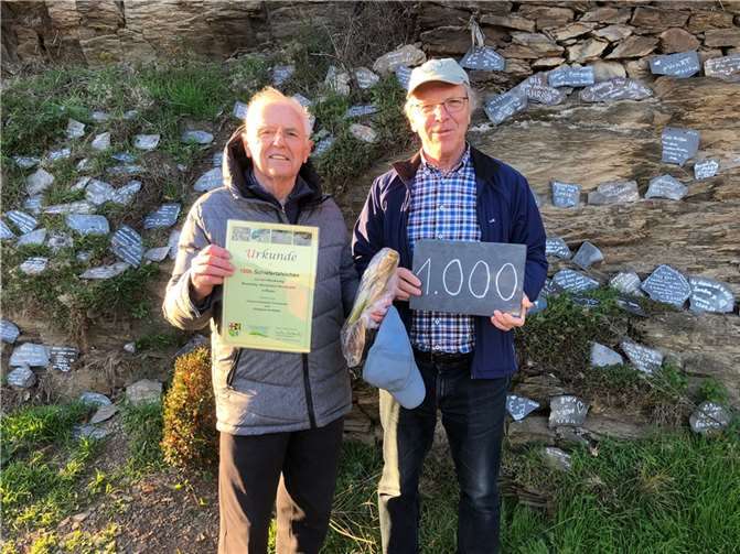 v.l.: Kurt Wengert, Ortsbürgermeister Franz Oberhausen. Foto: privat