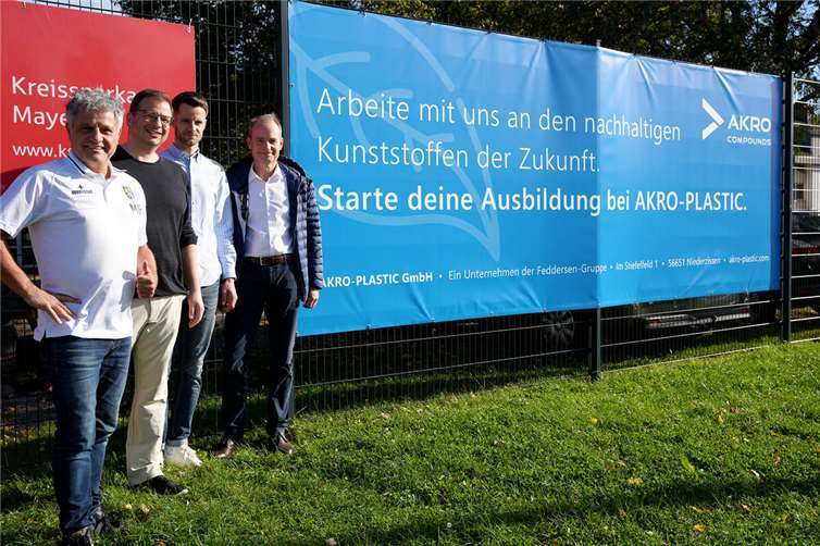 (v.l.) Martin Fuchs, Timo Schmitz, Daniel Ley und Dr. Oliver Neuß. Foto: privat