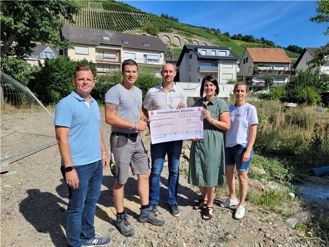 v.l. Martin Schell, David Fuhrmann, Lars Dahm, Julia Doll, Anke Wollersheim. Foto: privat