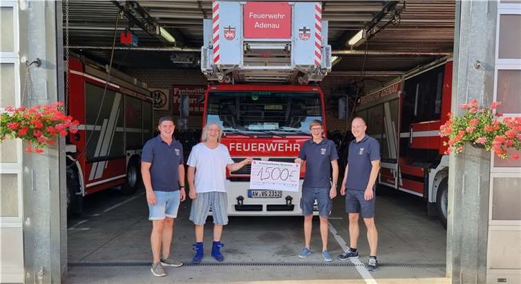 v.l.: Mathias Rübenach, Herbert Bätz, Thomas Auel, Marc Münch Foto: Kameradschaftsverein der Freiwillige Feuerwehr Adenau e.V.
