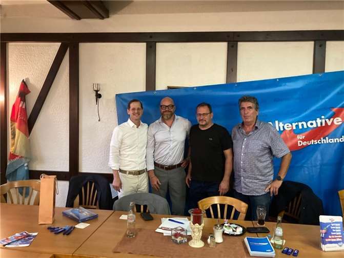 (v.l.) MdB Roger Beckamp, Martin Kallweitt, Ingo Nawa und Wolfgang Seidler.  Foto: privat