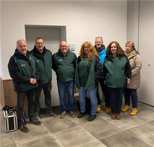 v.l. Michael Kellner, Dirk Geimer, Andreas Hoffmann, Sandra Preußer-Liedl, Achim Beer, Maite Kreutzer, Anne Hoffmann.  Foto: Serene Kellner