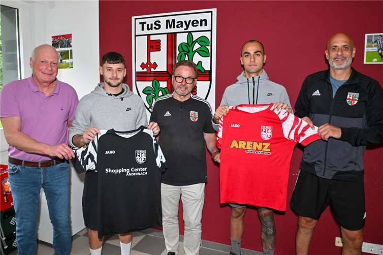 (v.l.) Peter Leonard, Kristian Taskov, Wolfgang Treis, Konstatin Aydarski und Niko Foroutan.  Foto: Peter Seydel