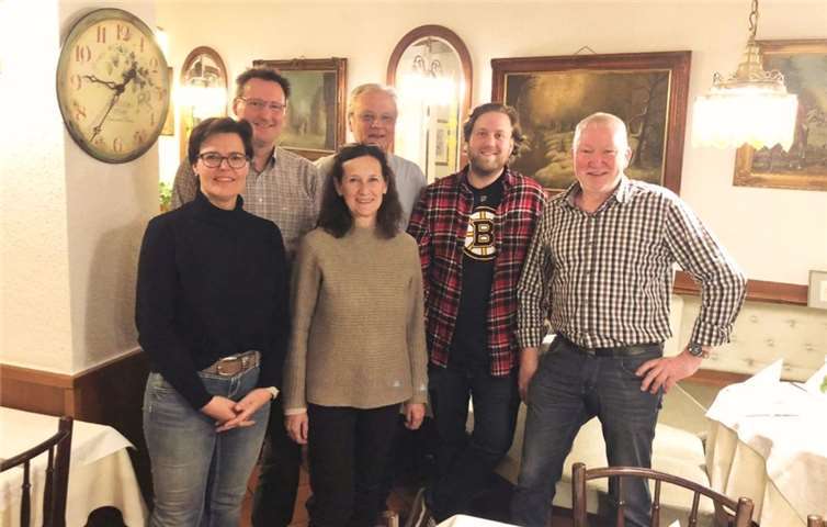 v.l.: Rita Rau-Odenhausen, Oliver Sauer, Brigitte und Gerd Finkemeier, Thilo Distelkamp und Reiner Bermel