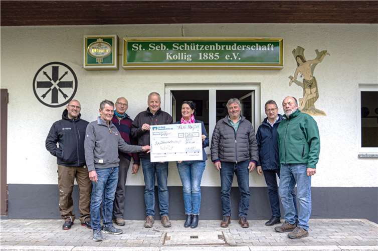 (v.l.) . Sak, R.Gail; W.Haupt, H.J. Berens, A. Körnert, M. Müller, K. Einig und K. Fuhrmann.  Foto: H. Heuser