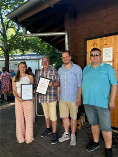 (v.l.) Sarah Bourmer, Hans-Peter Ammel, Peter Müller (1. Vorsitzender) und Achim Rothbrust (2. Vorsitzender).  Foto: privat