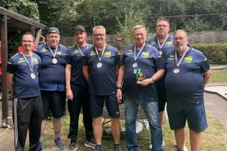 v.l. Sascha Holzenthal, Michael Dostert, Oliver Frings, Manfred Stock, Hans Reisdorff, Steffen Plep Karlheinz Werres