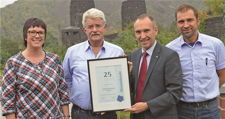 v.l. Stefanie Lenz, Mathias Rudolphi, Dr. Bernd Greulich und Thomas Schmitz.privat