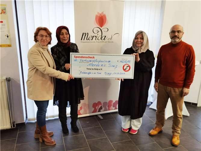 (v.l.) Susanne Müller, Songül Erdem, Arzu Salman und Cengis Bayran..  Fotos: BL