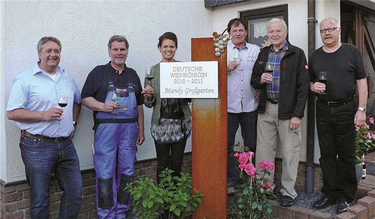 (v.l.) Thomas Nelles, Alfons Wolber, Mandy Großgarten, Werner Schumacher, Franz Trarbach, Dieter Mombauer.privat
