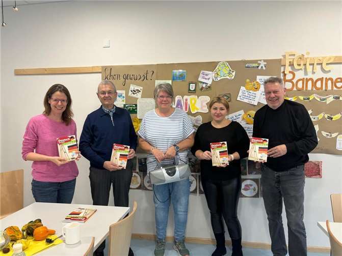 (v.l.) Ute Schlund, Heinz Seemann, Monika Haupt, Olha Kravtsova und Dieter Klein.  Foto: Sarah Sondermann/Stadt Mayen
