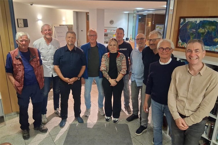 v.l. Volker Thehos, Olaf Wulf, Mike Nawratil, Dieter Moog, Barbara Adams, Michael Meyer, Werner Lapp, Heinz Berhausen, Otto Schulte, Oliver Diehl.    