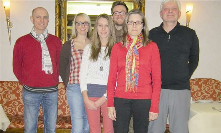 (v.l.) Zweiter Geschäftsführer Bernhard Bechtel, zweite Vorsitzende Nina Jung, 2. Kassiererin Kira Hörter, Sportwart Fabian Jung, erste Geschäftsführerin Daniela Casper und Vorsitzender Bernd Hörter.  Privat