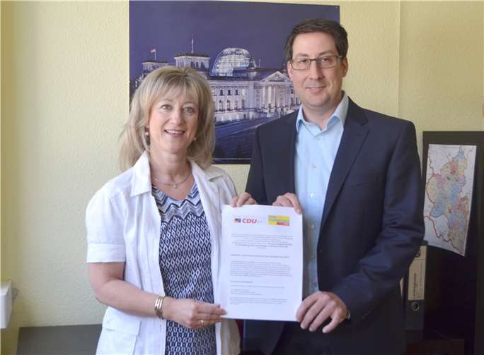 (v.li.) Anke Beilstein, MdL und Jürgen Hoffmann.Foto: privat