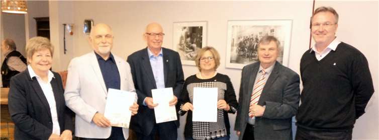 v.li. Hanni Klein, Klaus Neugebauer, Günther Kesberg, Martina Thier, Hans Werner Röhrig und Daniel Günster.