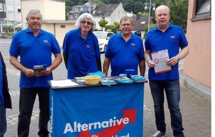 (v.li.) Sergej Rogowik, Hermann Sadowski, Ulrich Wichmann und Alexander Heppe.AfD Rhein-Lahn