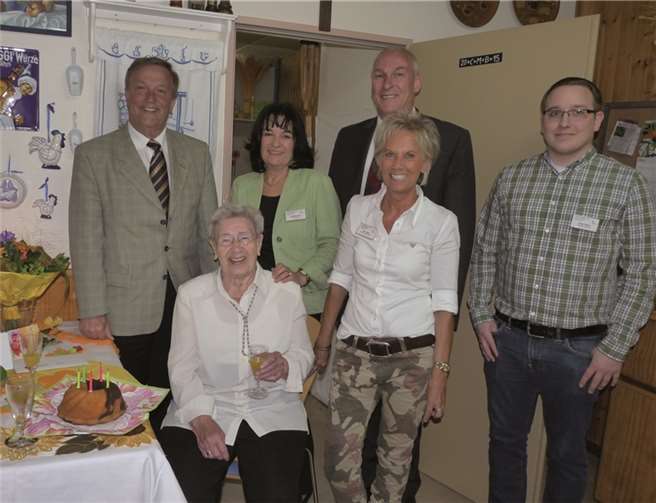 v.li.n.re.: Gerd Jung, Hedwig Poth, Rita Berens, Fred Pretz, Karin Wehe, Sven Mees.Privat