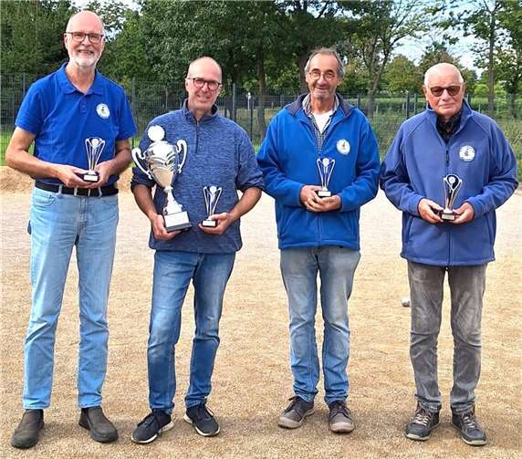 v.l.n.r. 2. Platz: Thomas Vogt, 1. Platz: René Bernhardt, 3. Platz: Ferdinand Engel, 3. Platz: Horst Saalwächter