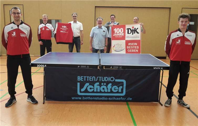 v.l.n.r. André Schopp, Pascal Elz, AbtLtr Michael Wetterauer, Erich Schäfer, Bernd Butter, Ralf Stockschläder und Sebastian Seeling. Foto: DJK Ochtendung