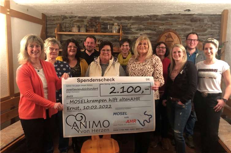 v.l.n.r.: Anke Beilstein, Annerose Goßlau, Sabine Zappe, Torsten Lenz, Marianne Gansen, Verena Göbel, Claudia Hirt, Bernadette Thielmann-Röhrig, Marina Blatt, Eric Andre, Sabine Ibald. Foto: privat