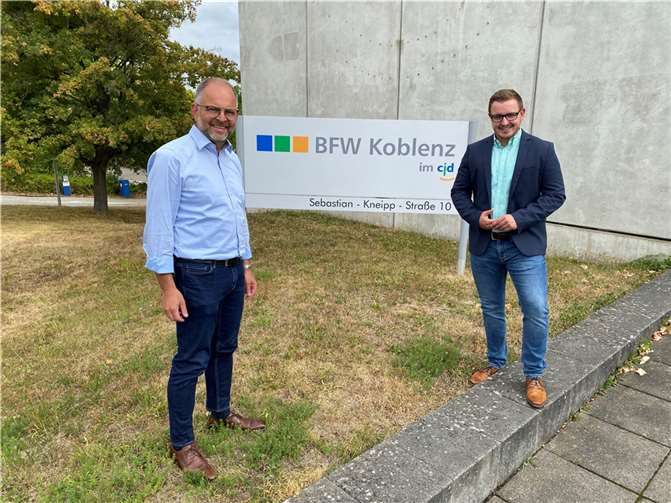 v.l.n.r. BFW-Geschäftsführer Heinz Werner Meurer und Bürgermeisterkandidat Dominik Pretz.  Foto: privat